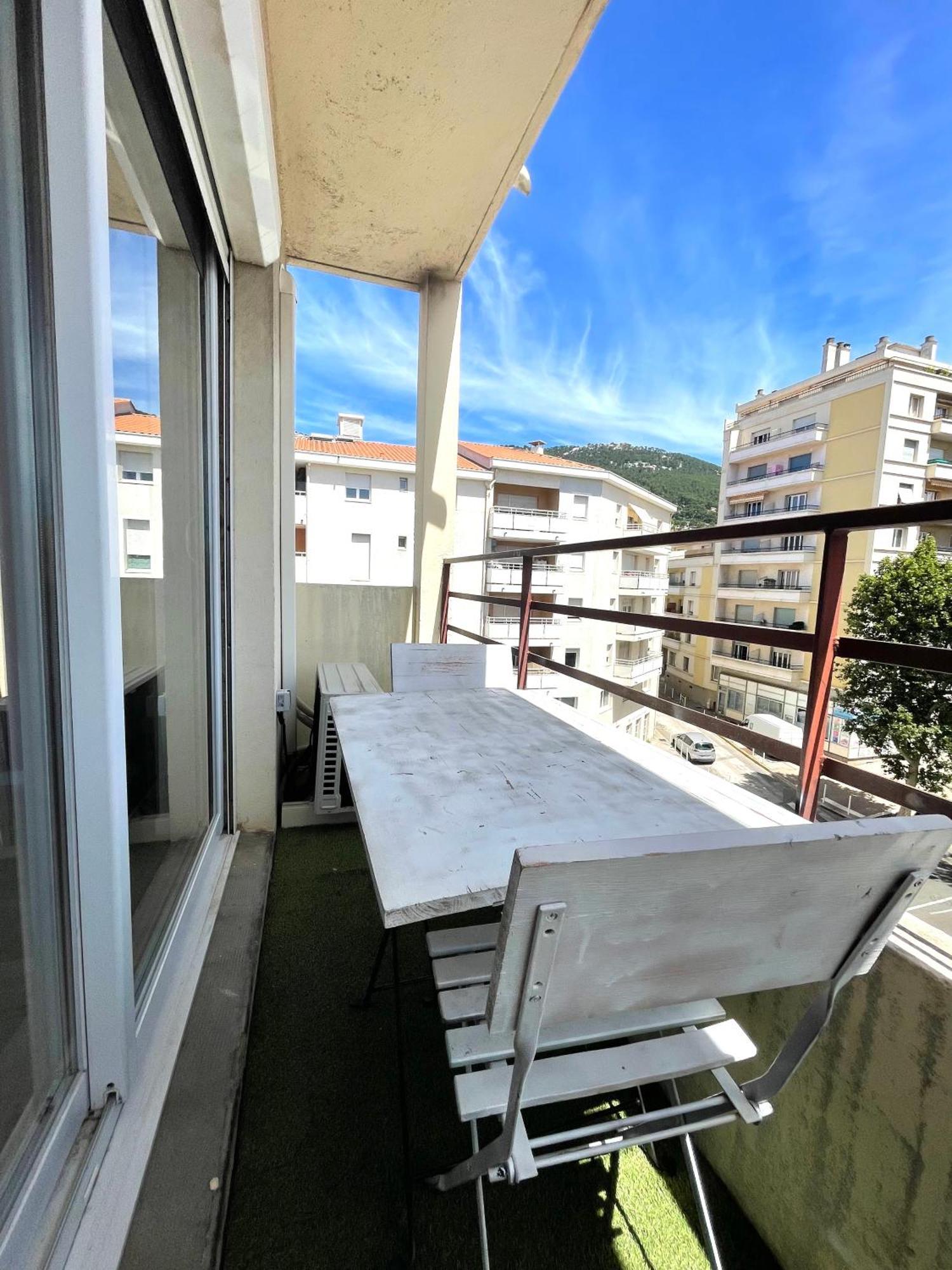 Le Terra-Cota 3 Ch Privees 10' Gare-Port Et Plage, Wfi, Cosy Toulon Exteriör bild